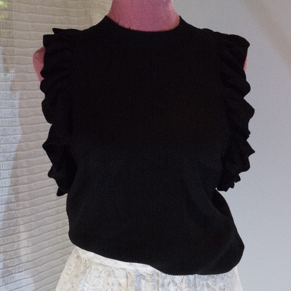 Black Top with floral sleeve - Picture 1 of 4